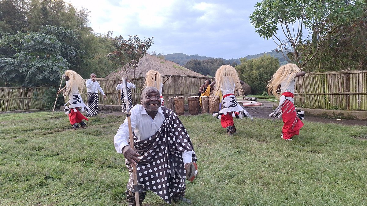 8 Days Uganda Rwanda safari