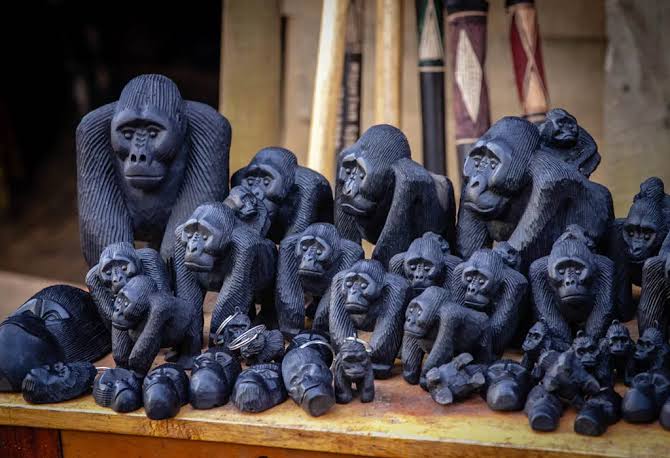 Popular Souvenirs to Buy on a Uganda Safari